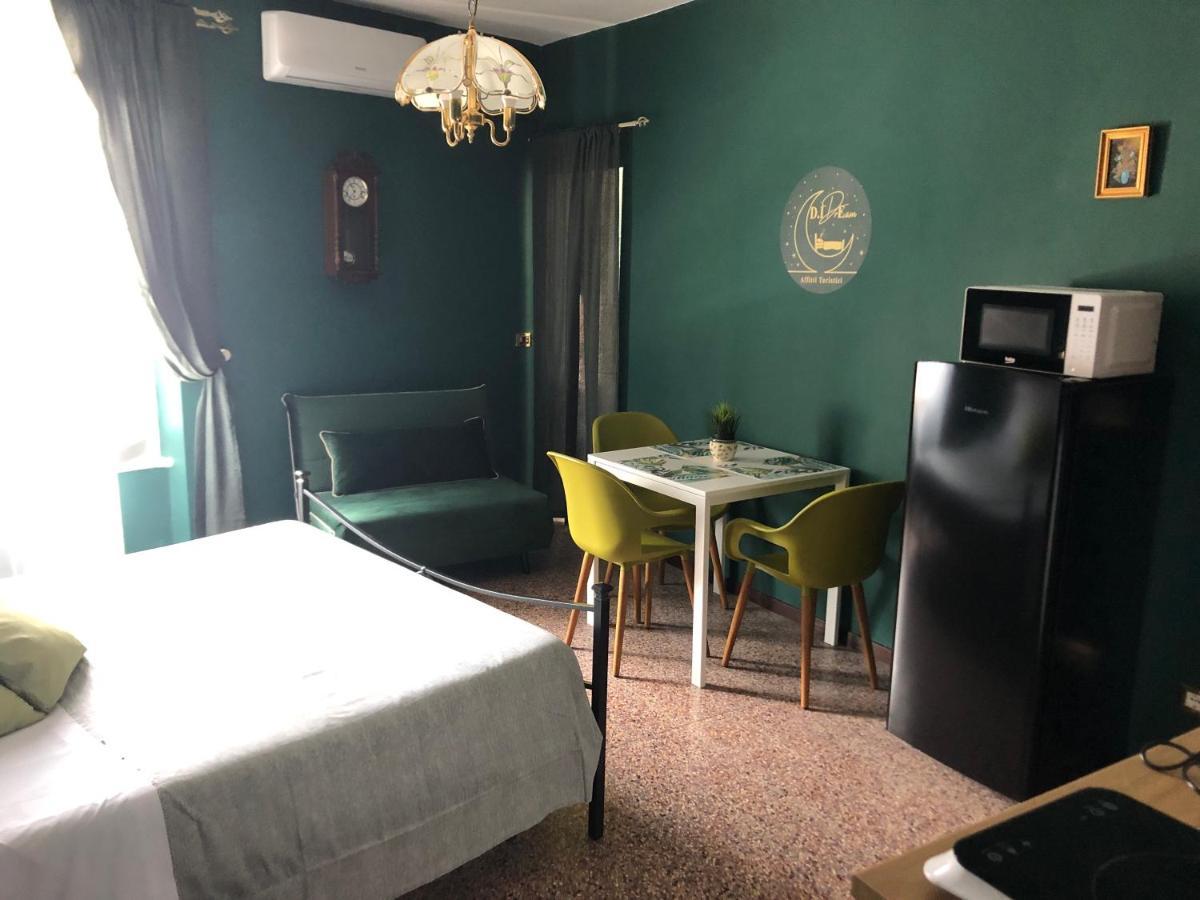 D.I Dream Apartamento Sarzana Exterior foto